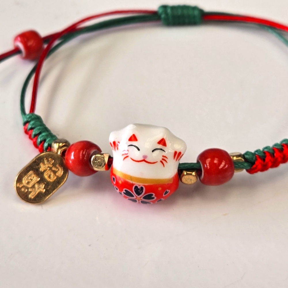 🍒🍒 Maneki-neko Calico Japanese Bobtail Lucky Cat Charm Bracelet ❗️Price Firm❗️